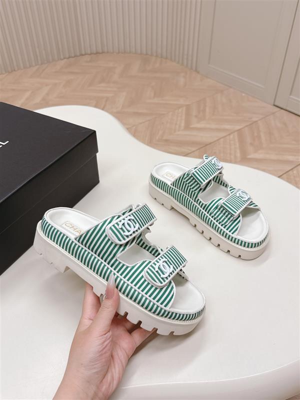 20251128184436765 280